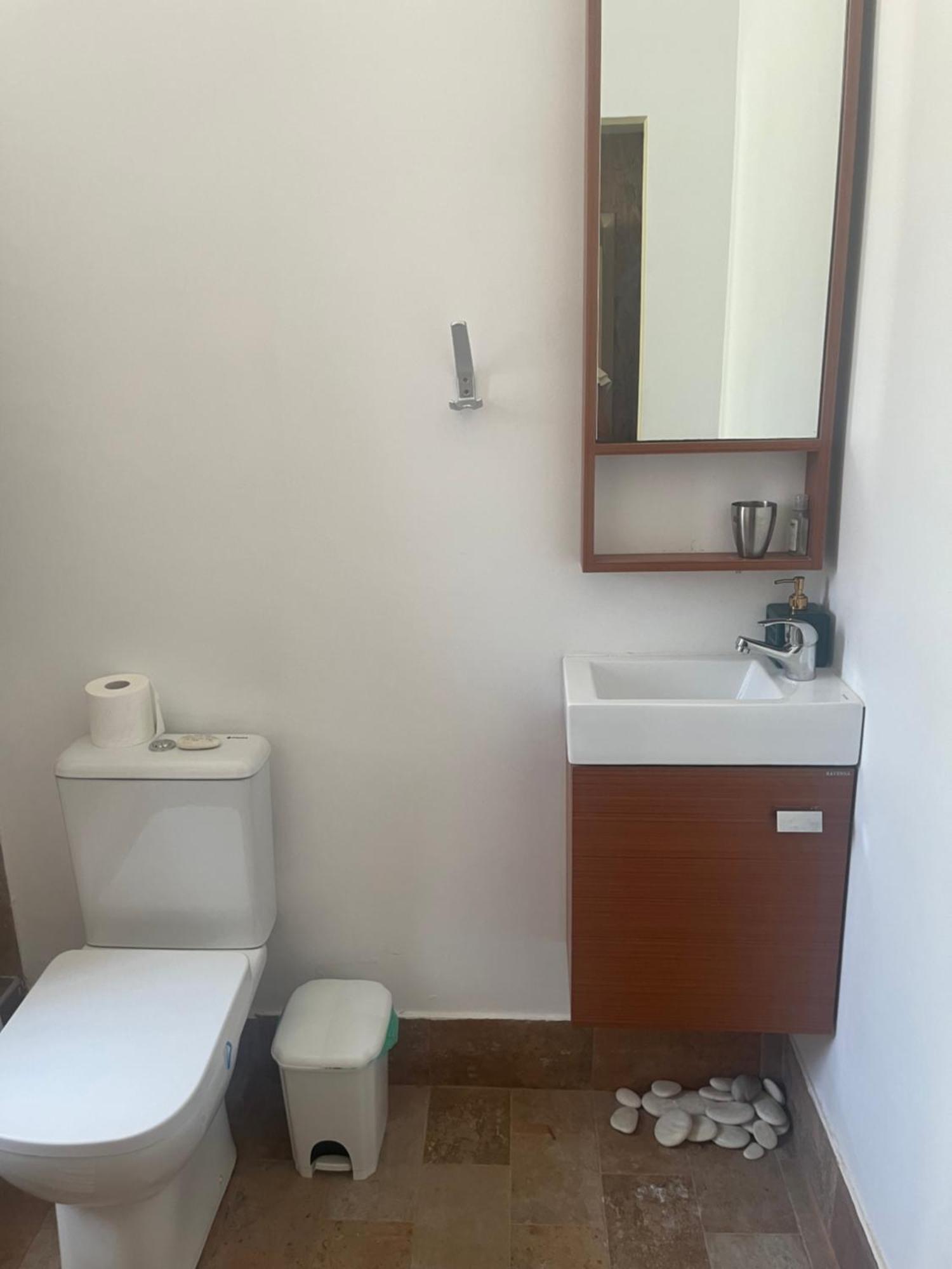 Sea Airport Art Studio Apartment Artemida  Exterior photo